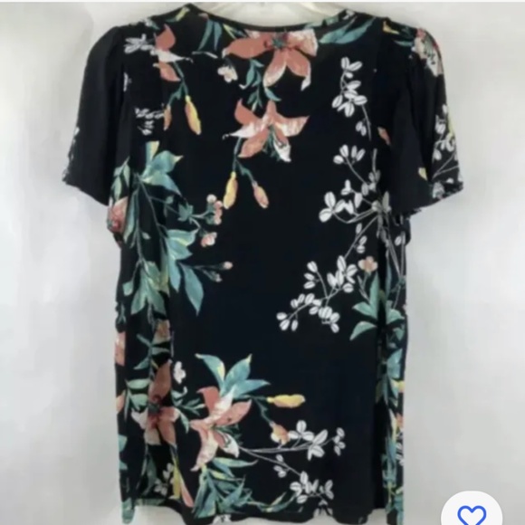 Fourteenth Place Flutter Smock Black Floral Top Size Small NEW - Picture 6 of 10